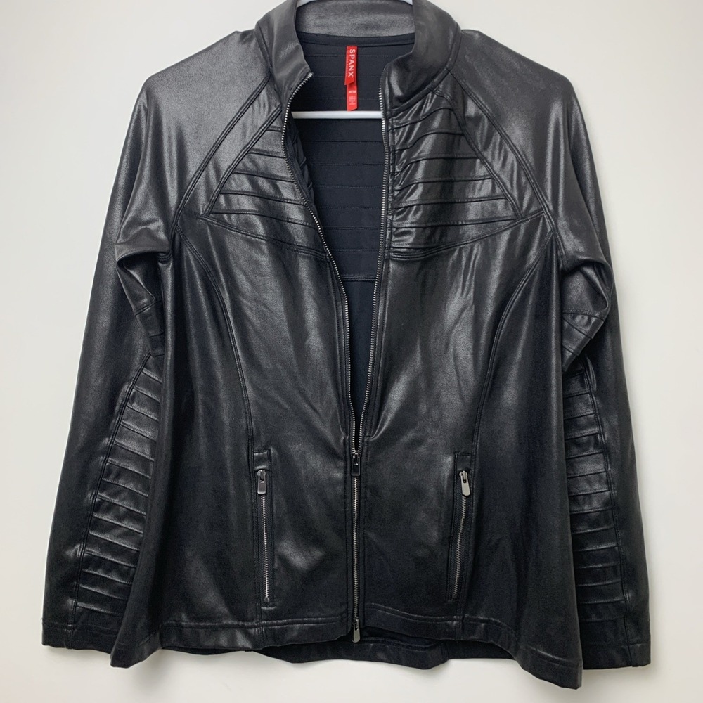SPANX US Women's M Very Black Stretch Faux Leather Zip Seamed Moto Jacket Goth
